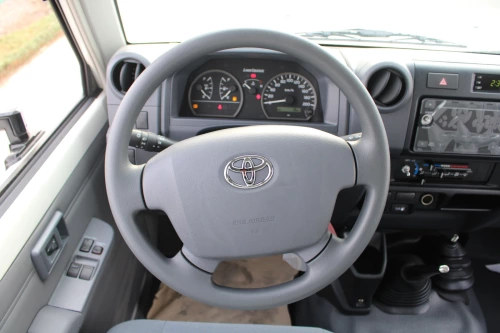 TOYOTA LANDCRUISER 78 2023 MODEL YEAR 4.5L V8 DIESEL 9 SEATER TROOP - ONLY CONGO