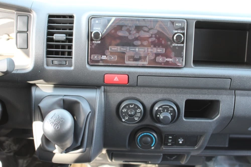 TOYOTA HIACE 2.7L PETROL 2024 MODEL YEAR 16 SEATER MINI BUS HIGH ROOF - ONLY NIGERIA