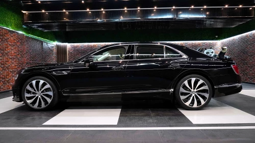 2023 Bentley Flying Spur Onyx Black Exterior