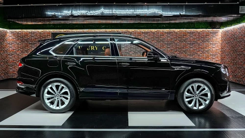 2023 Bentley Bentayga Beluga Black Exterior