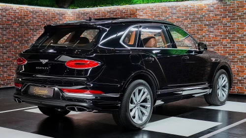 2023 Bentley Bentayga Beluga Black Exterior