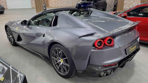2022 Ferrari 812 GTS Grigio Silverstone Exterior