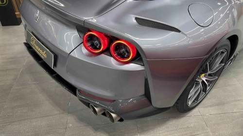 2022 Ferrari 812 GTS Grigio Silverstone Exterior