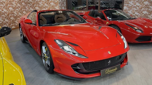 2022 Ferrari 812 GTS Rosso Corsa Exterior