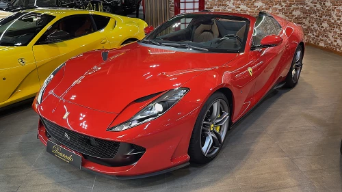 2022 Ferrari 812 GTS Rosso Corsa Exterior