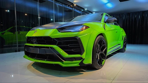 2021 Lamborghini Urus Capsule Novitec, Verde Mantis Green Exterior