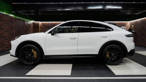 2023 Porsche Cayenne Turbo GT Coupe Chalk White Exterior