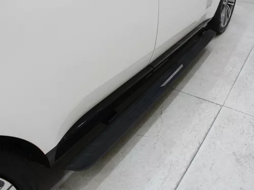 Range Rover Vogue 2023 Model Year V8 White Color with Warranty