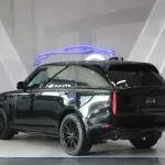  Range Rover Vogue SE Long Base 2025 Model Year 7 seater V8 Black Color - Thumbnail 5