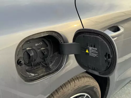 BYD QIN L 1.5L PHEV, 2025 Model Year, Metallic Grey Exterior