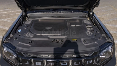 JETOUR T2 2.0L, 2025 MODEL YEAR, BLACK COLOR EXTERIOR