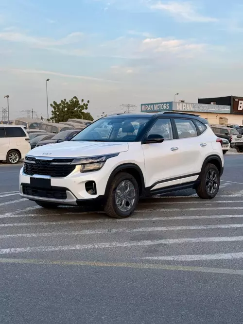 KIA Seltos 1.5L 2025 Model Year Petrol White Color Exterior 