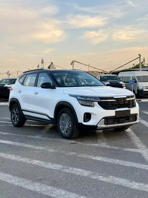 KIA Seltos 1.5L 2025 Model Year Petrol White Color Exterior 