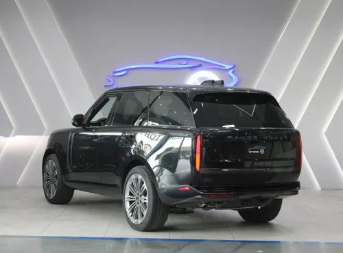 Range Rover SE 3.0L I6 2025 - Black - with Warranty - Carsooq
