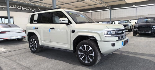 BYD Leopard 5 1.5L Petrol Hybrid 2025 - White - Carsooq