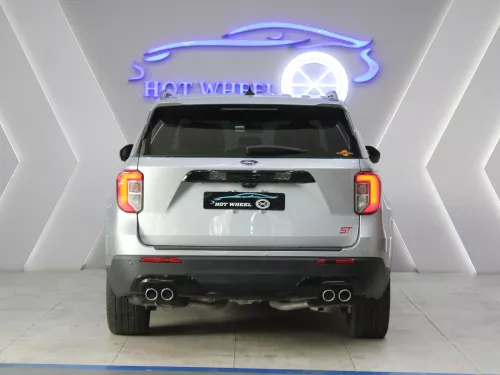 Ford Explorer ST 3.0L V6 2022 - Silver - Carsooq