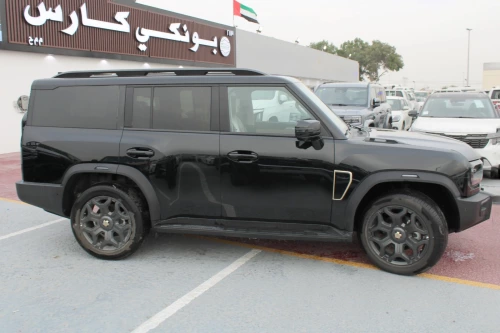 Jetour T2 Luxury 2.0L Petrol 2025 - Black / Beige - Carsooq