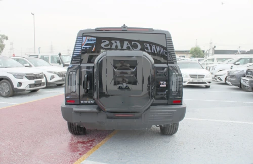 Jetour T2 Luxury 2.0L Petrol 2025 - Black / Beige - Carsooq