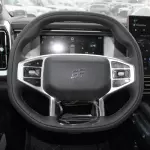 Jetour T2 Luxury 2.0L Petrol 2025 - Black / Beige - Carsooq - Thumbnail 5