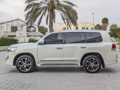 Toyota Land Cruiser GX.R Grand Touring 4.6L Petrol 2020 - White