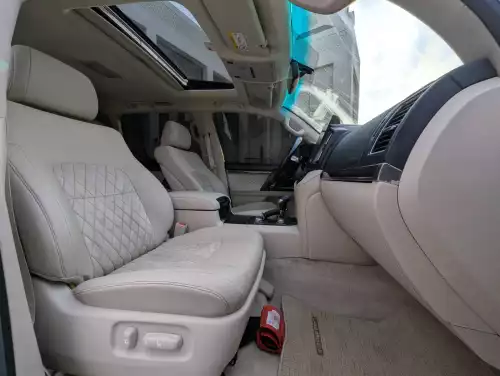 Toyota Land Cruiser GX.R Grand Touring 4.6L Petrol 2020 - White
