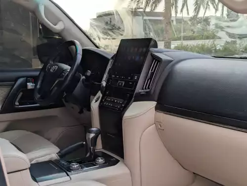 Toyota Land Cruiser GX.R Grand Touring 4.6L Petrol 2020 - White