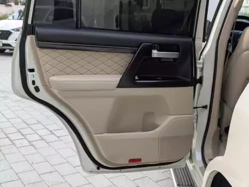 Toyota Land Cruiser GX.R Grand Touring 4.6L Petrol 2020 - White