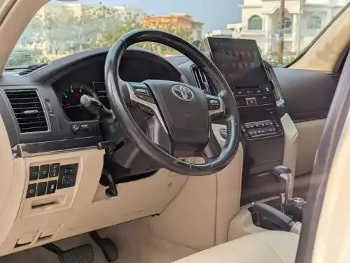 Toyota Land Cruiser GX.R Grand Touring 4.6L Petrol 2020 - White