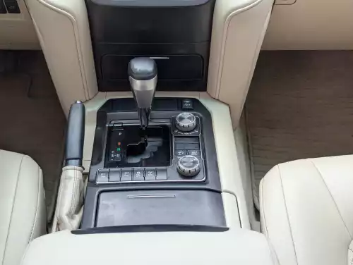 Toyota Land Cruiser GX.R Grand Touring 4.6L Petrol 2020 - White