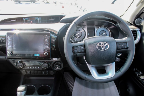 Toyota Hilux 2025 Model 2.8L Diesel RHD White Exterior