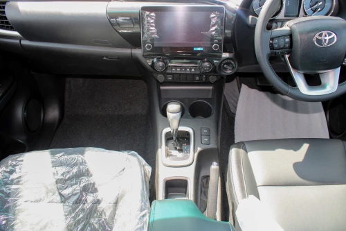 Toyota Hilux 2025 Model 2.8L Diesel RHD White Exterior