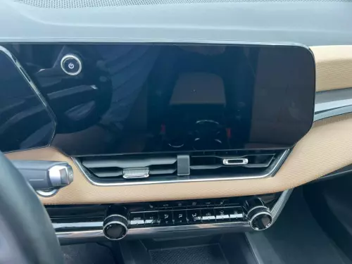 Chevrolet Equinox Activ 1.5L 2025 Model Year Green Color Exterior