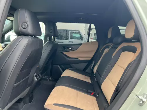 Chevrolet Equinox Activ 1.5L 2025 Model Year Green Color Exterior