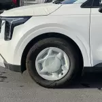 Kia Carnival 3.5L Petrol 8-Seater 2025 - White  - Thumbnail 4