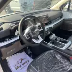 Kia Carnival 3.5L Petrol 8-Seater 2025 - White  - Thumbnail 14