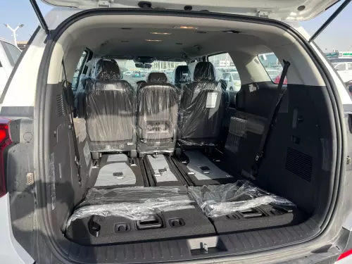 Kia Carnival 3.5L Petrol 8-Seater 2025 - White 