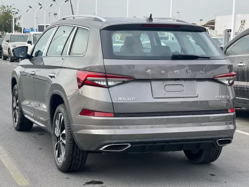 Skoda Kodiaq 2.0L TSI 7-Seater 2024 - Grey