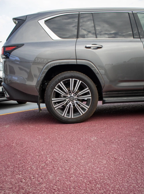 Lexus LX 600 2025 Model Year RHD 3.5L Petrol Silver Exterior 