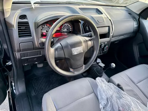 Isuzu DMax 2.5L Single Cabin MT 