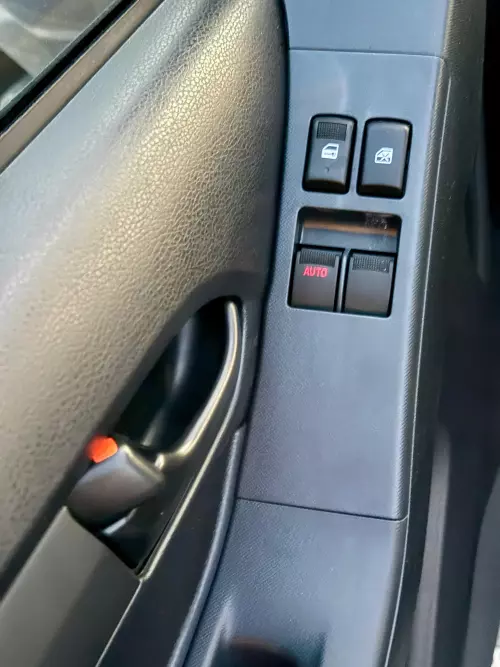 Isuzu DMax 2.5L Single Cabin MT 