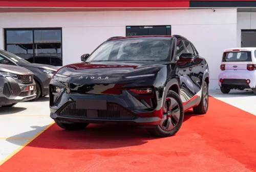 Cherry ICAR EQ7 Fully Electric 2025 Model Year Black Color Exterior 