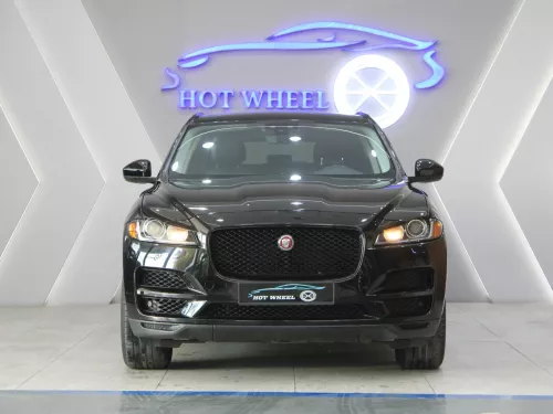 2019 Jaguar F-Pace 25T Petrol V4 - Black 