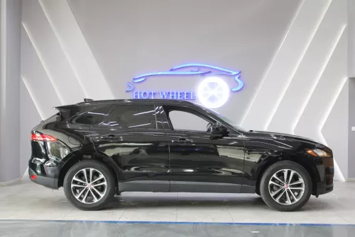 2019 Jaguar F-Pace 25T Petrol V4 - Black 