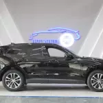 2019 Jaguar F-Pace 25T Petrol V4 - Black  - Thumbnail 6