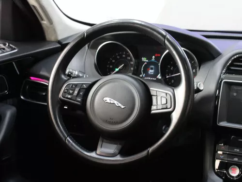 2019 Jaguar F-Pace 25T Petrol V4 - Black 