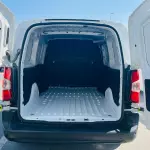 Peugeot Partner 1.6L Diesel M/T Cargo Van 2025 - White - Thumbnail 5