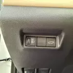 Toyota RAV4 Limited 2.5L 4x4 Automatic 2026 - White - Thumbnail 13