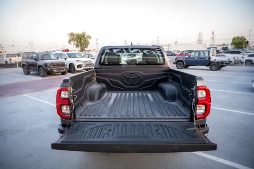New 2026 Toyota Hilux Double Cabin 2.8L Diesel Automatic - RHD Grey