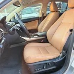 لكزس IS 300 بمحرك 3.5L V6 أوتوماتيك 2016 مستعملة - فضي - Thumbnail 18
