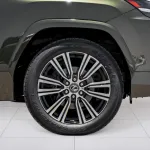 لكزس LX700h بمحرك Twin-Turbo هايبرد Elite 2026 - أخضر - Thumbnail 5